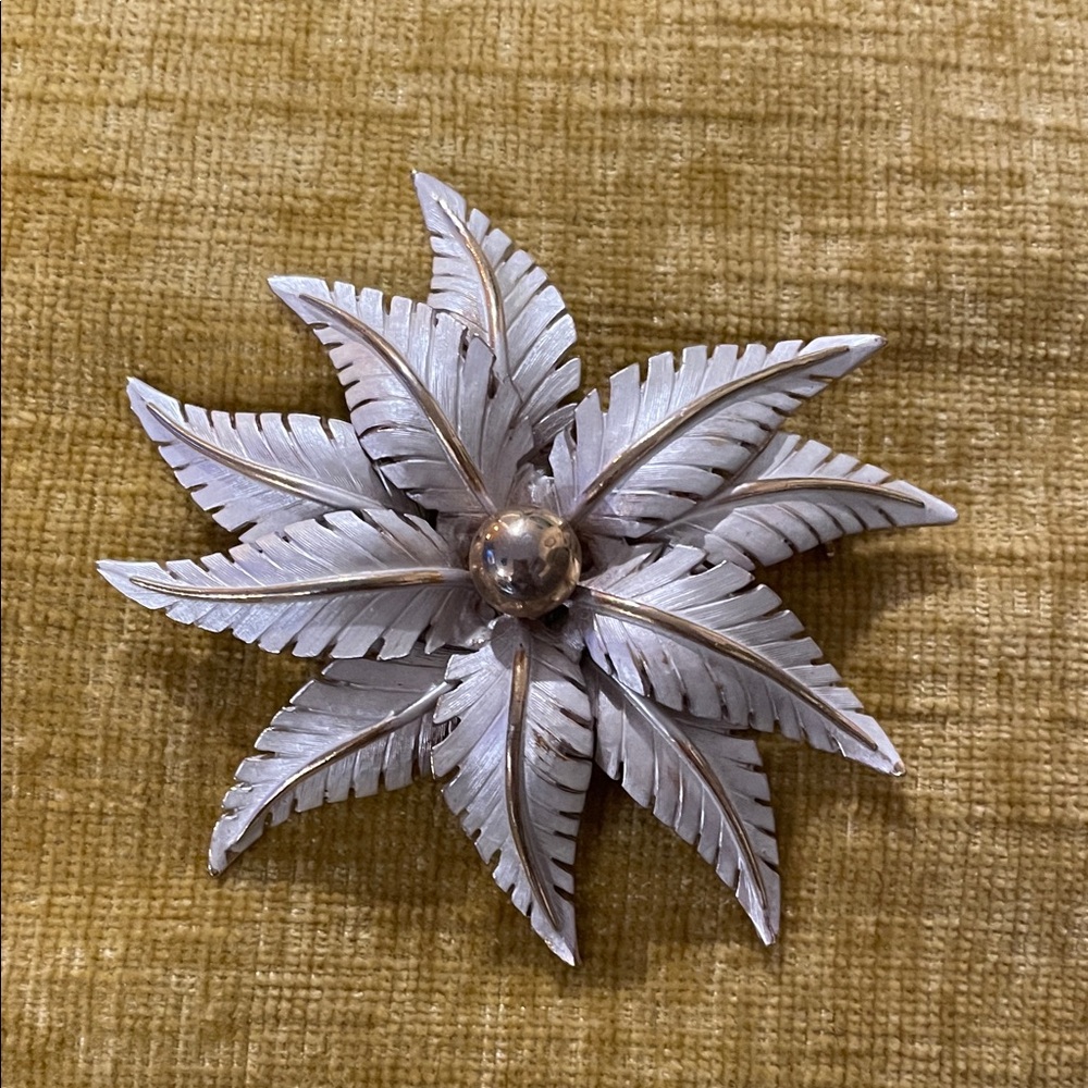 Silver Floral Brooch